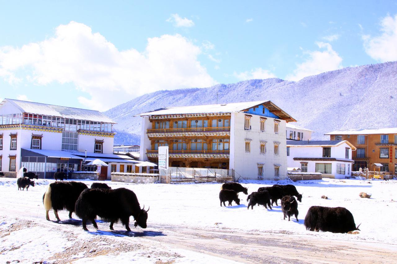 Shangri-La Lao Shay Youth Hostel Kültér fotó